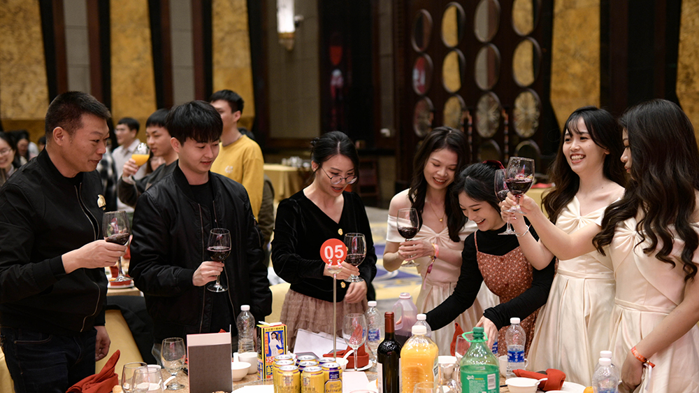 疾驰宝马娱乐(中国游)有限公司官网